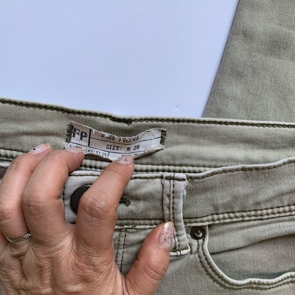 Free People Jeans - Picture 5 of 8